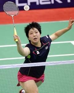 恰恰容易被 恰恰容易被